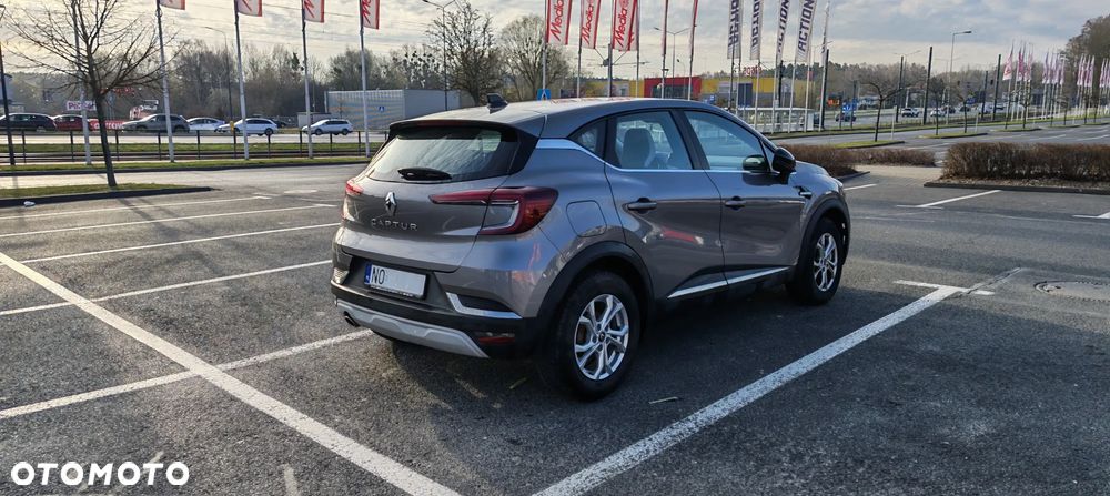 Renault Captur TCe Mild Hybrid 140 TECHNO - 6