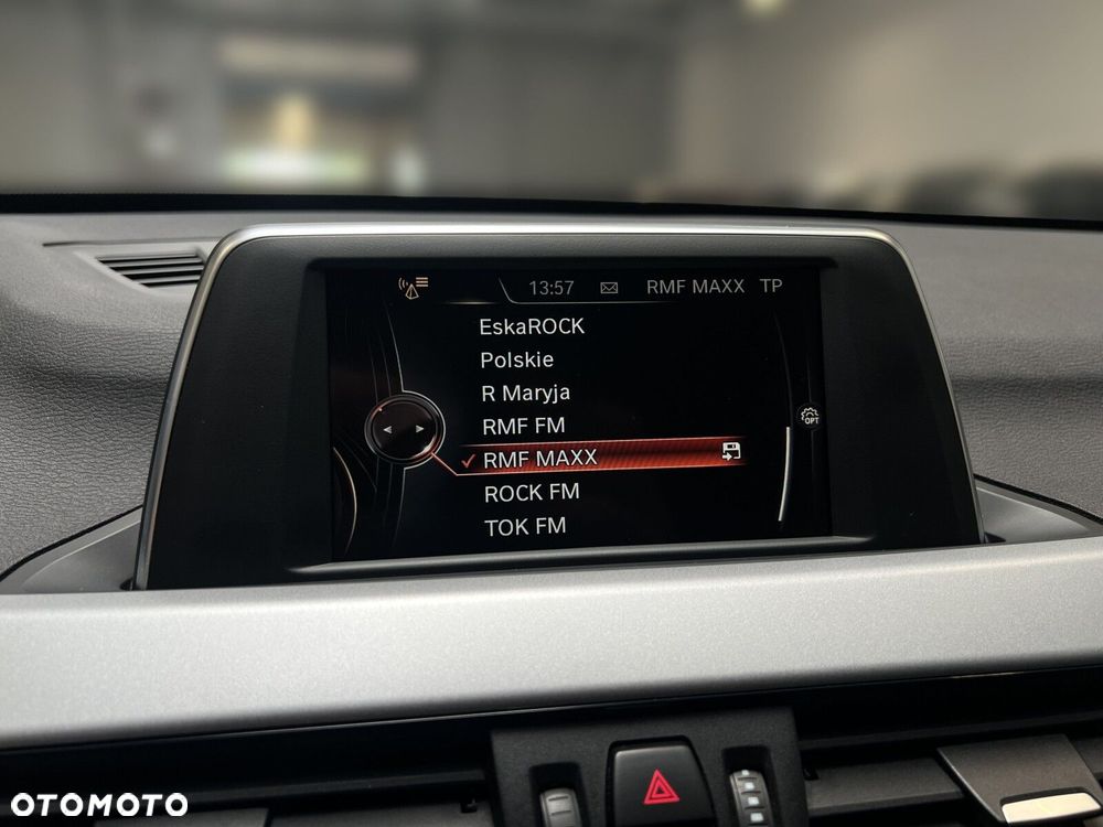 BMW X1 xDrive18d Sport Line - 23