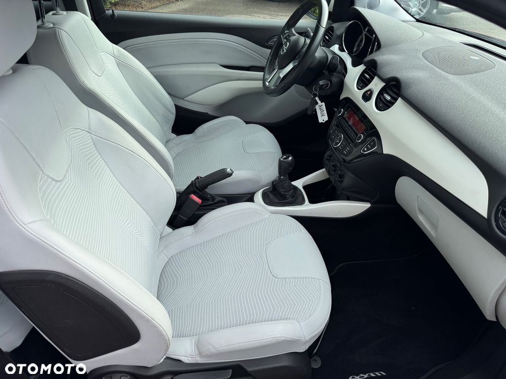 Opel Adam 1.2 Start/Stop Black Jack - 32