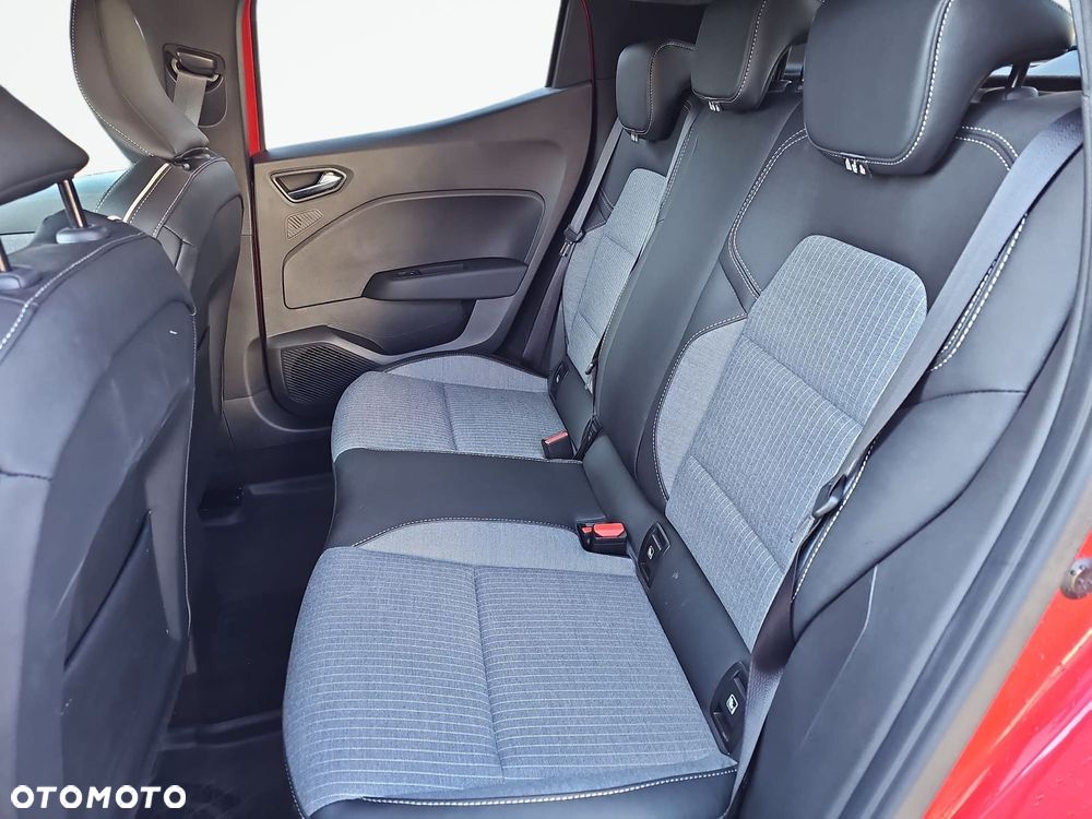 Renault Clio 1.0 TCe Techno - 22