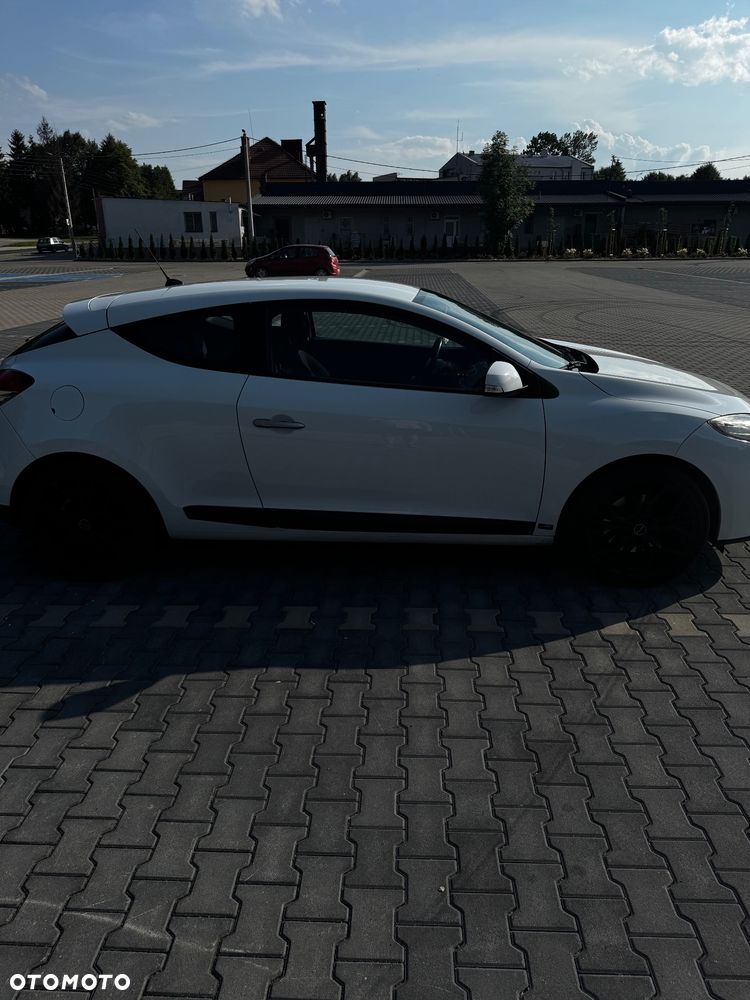 Renault Megane - 11