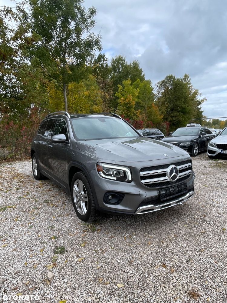 Mercedes-Benz GLB - 2