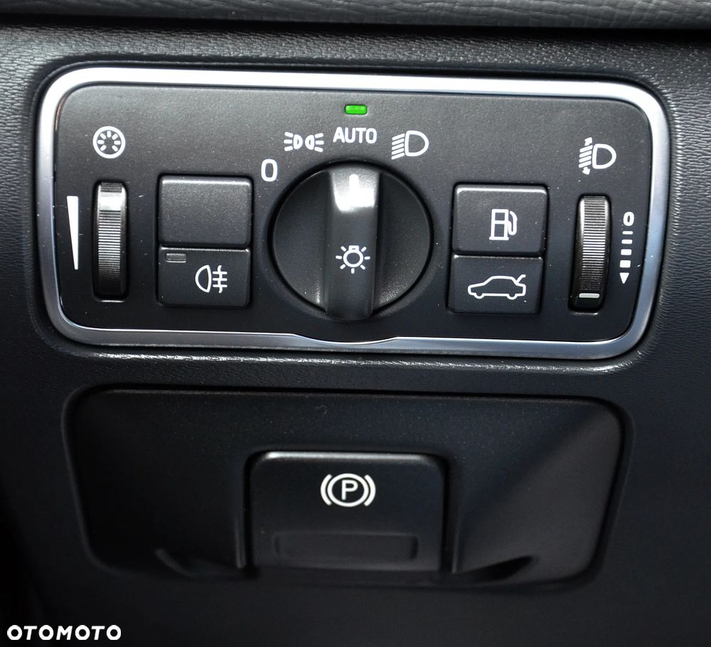 Volvo XC 60 D3 Geartronic Kinetic - 16