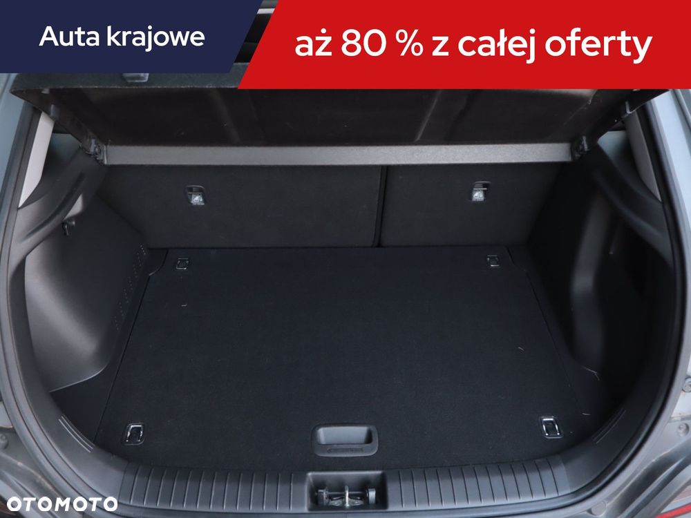 Hyundai Kona - 16