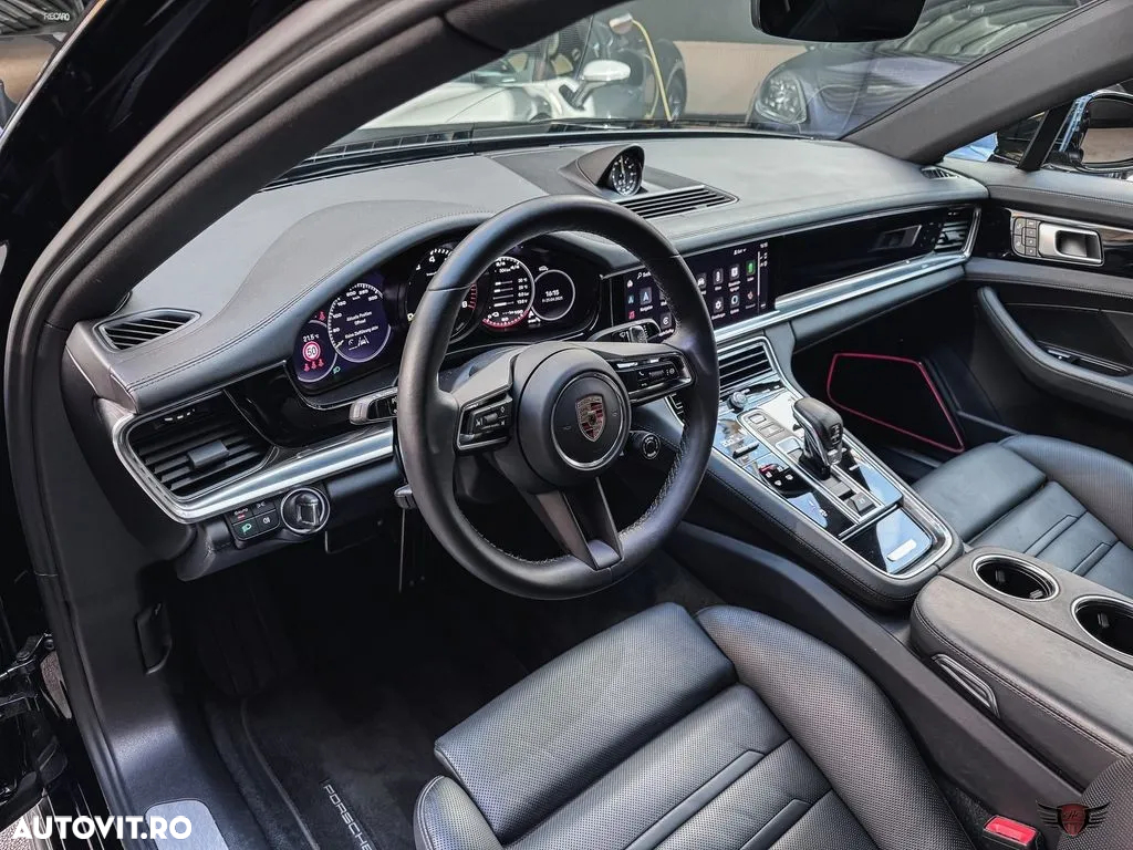 Porsche Panamera 4 E-Hybrid - 7