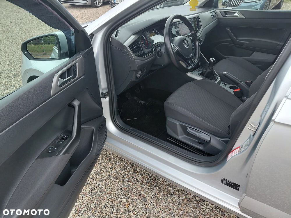 Volkswagen Polo 1.0 TSI Comfortline - 26