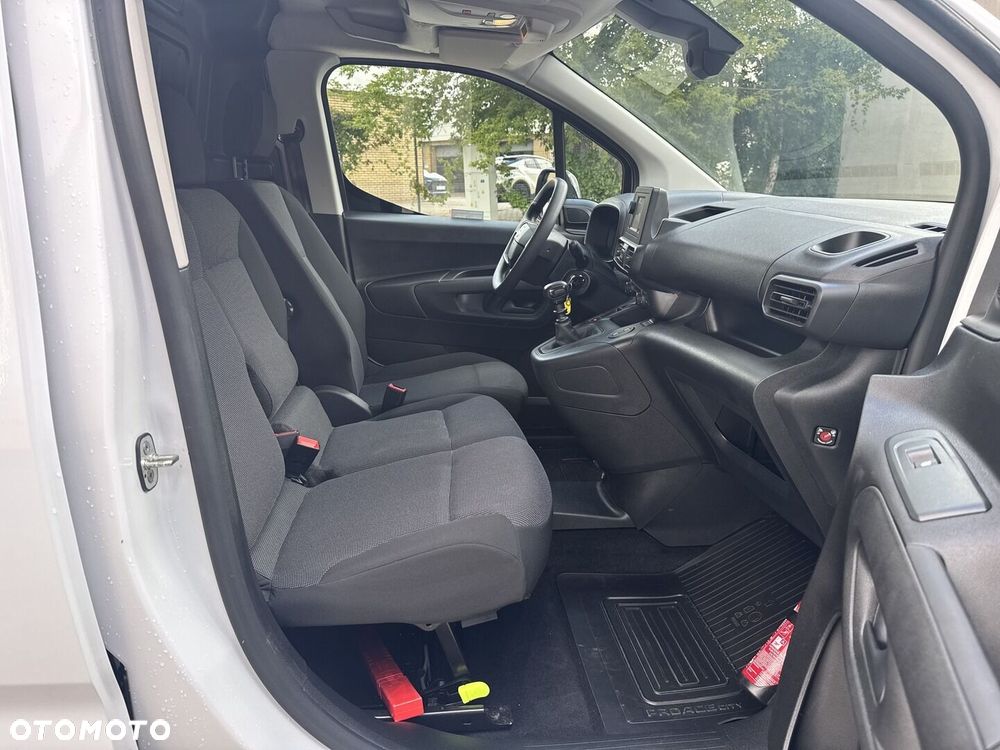 Toyota PROACE CITY - 11