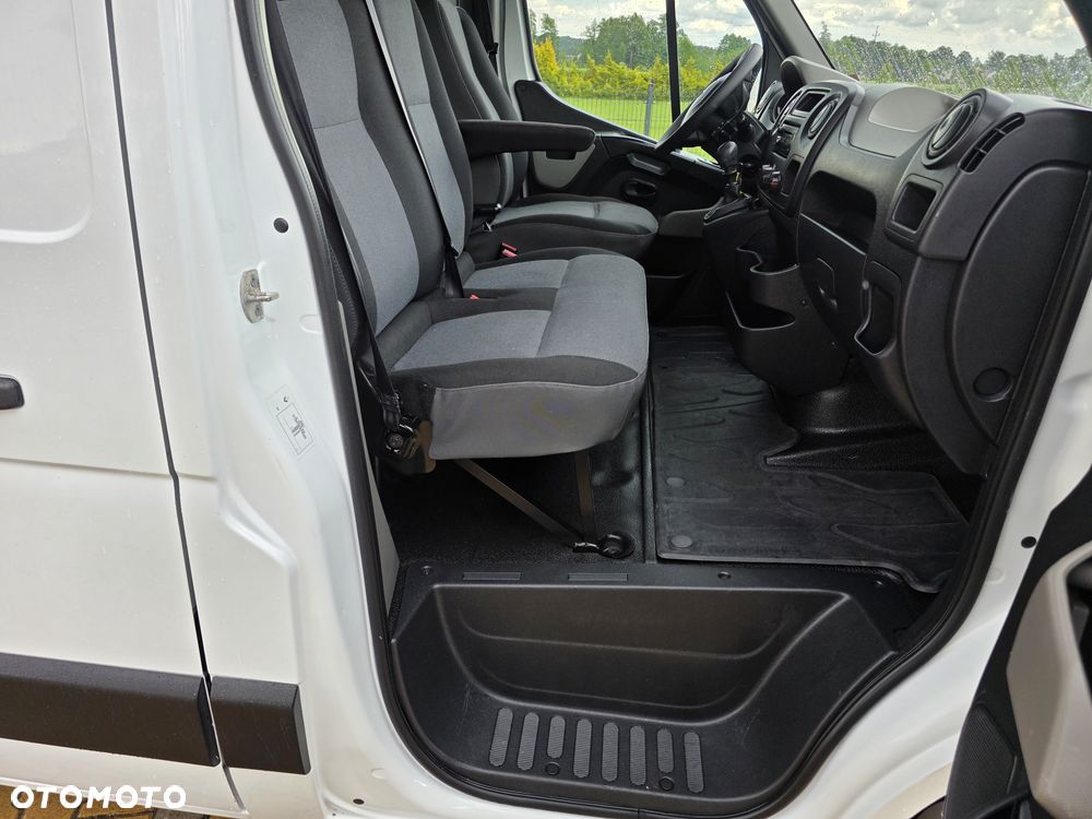 Renault Master - 15
