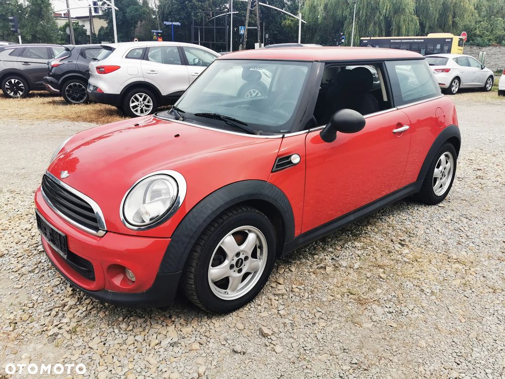 MINI ONE Minimalism - 1