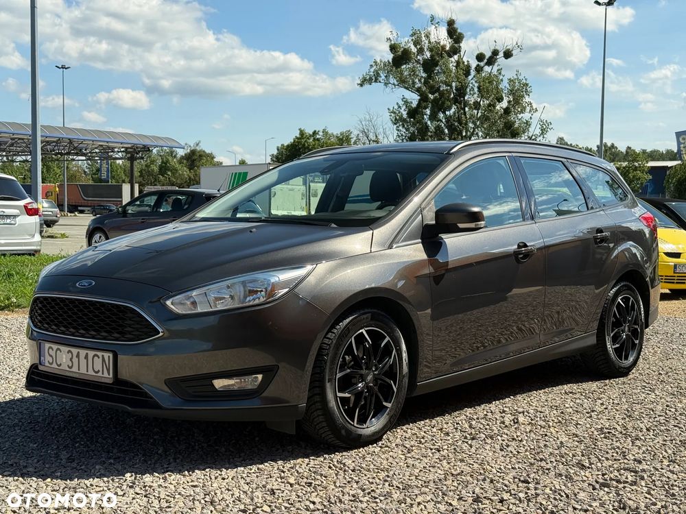 Ford Focus - 12
