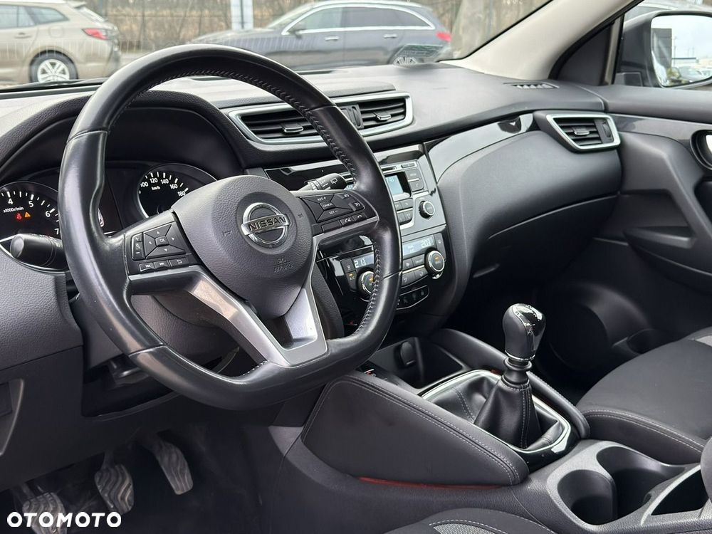 Nissan Qashqai - 14