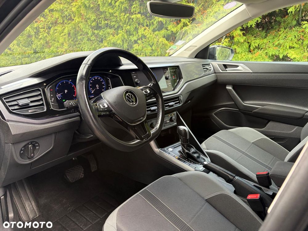 Volkswagen Polo - 24