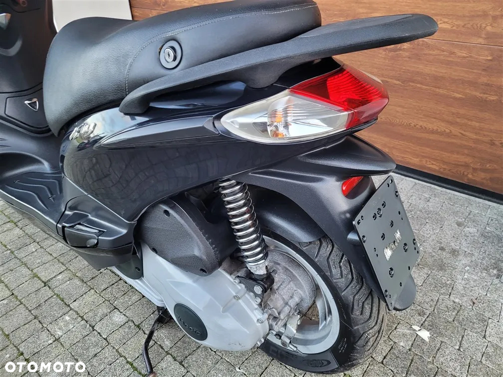 Piaggio FLY - 30