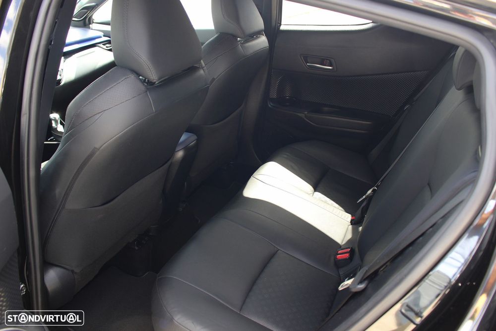 Toyota C-HR 2.0 Hybrid Lounge - 39