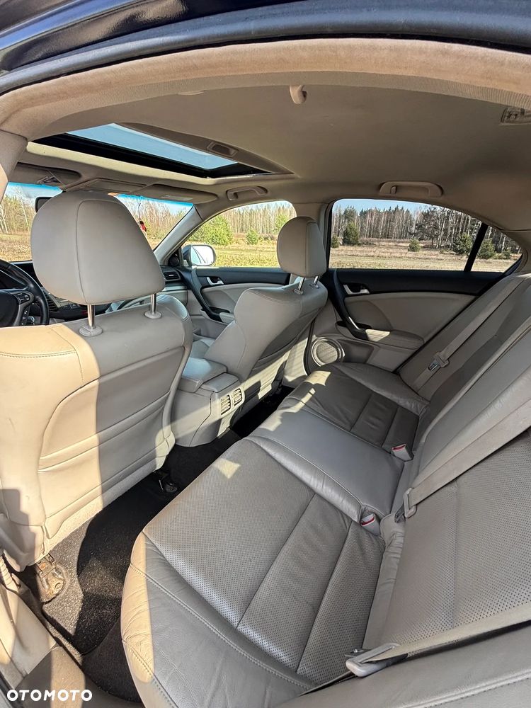 Honda Accord 2.4 Executive - 13