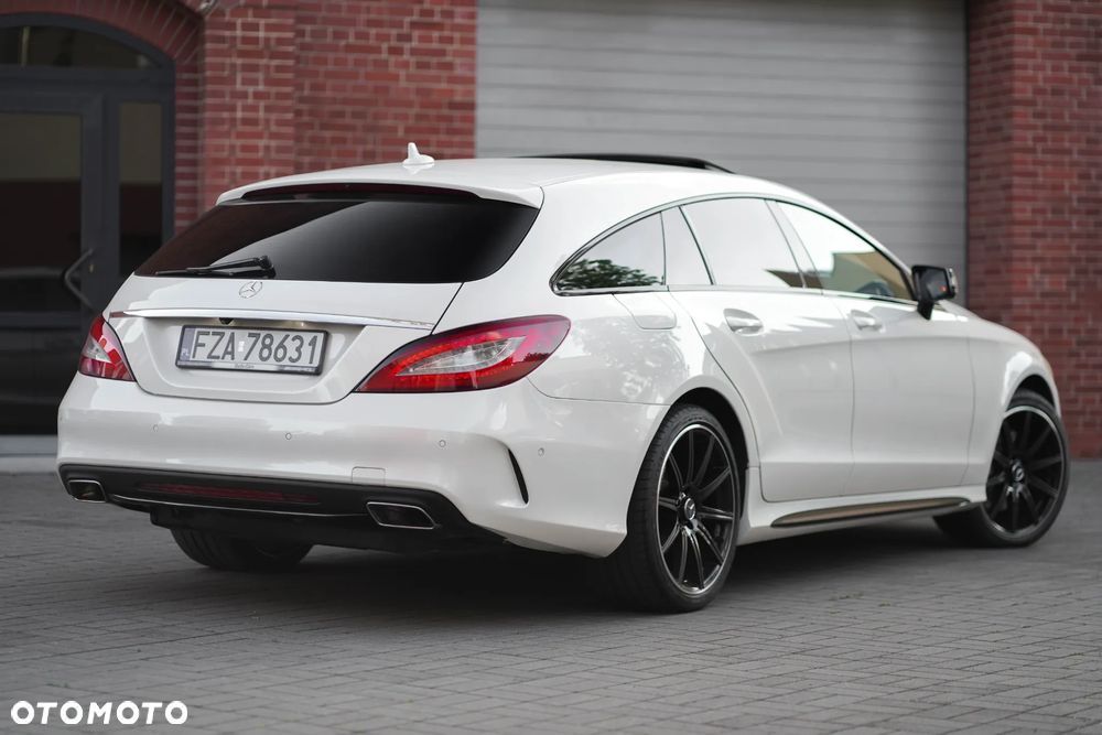 Mercedes-Benz CLS 350 BlueTEC 4-Matic - 11