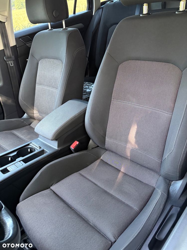 Volkswagen Passat 2.0 TDI SCR DSG Highline - 14