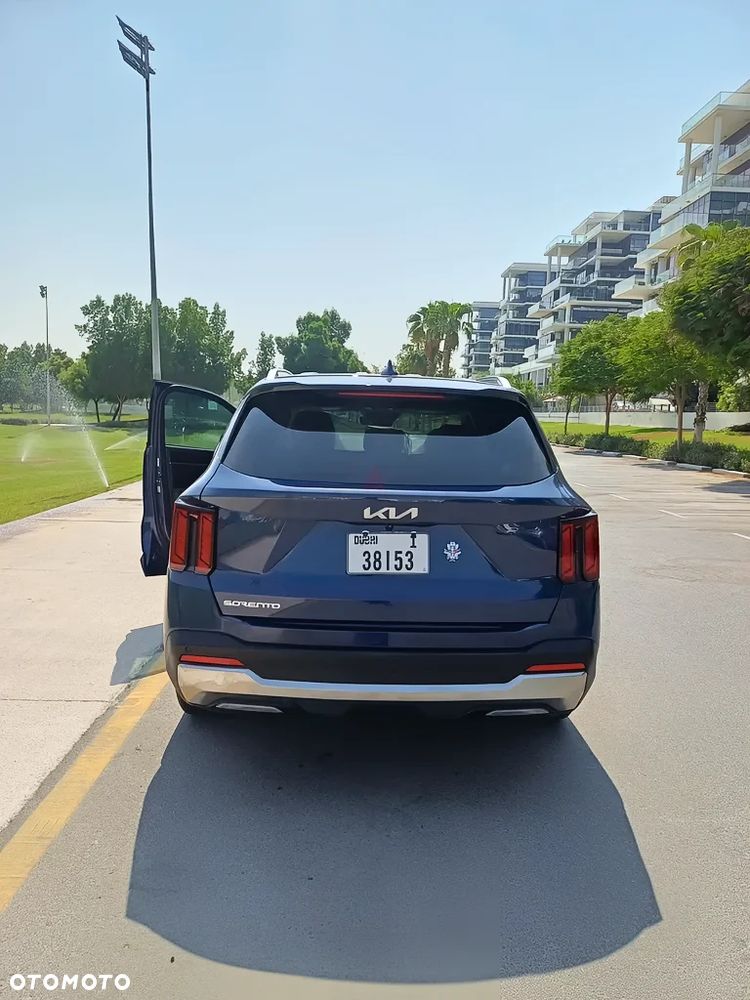 Kia Sorento - 3