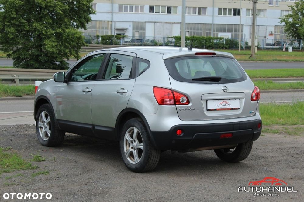 Nissan Qashqai - 4