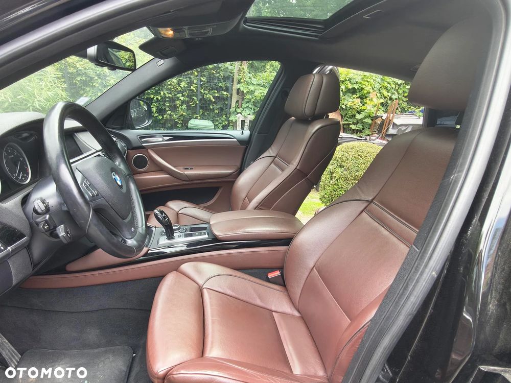 BMW X6 xDrive50i M Sport - 10