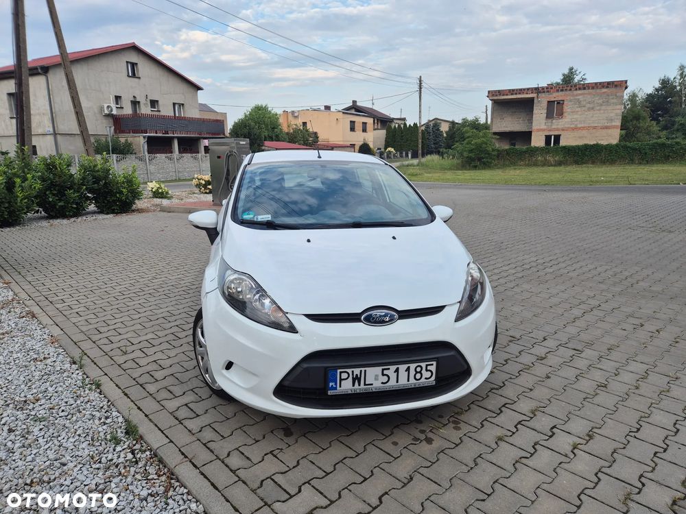 Ford Fiesta 1.25 Ambiente - 8