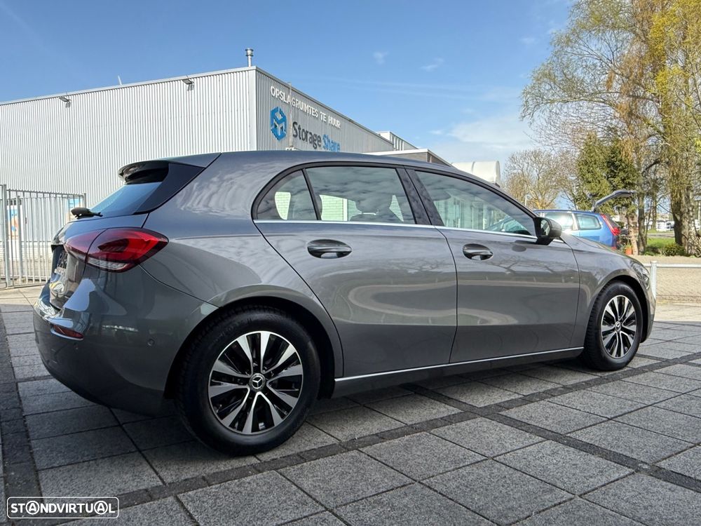 Mercedes-Benz A 180 7G-DCT Special Edition - 5