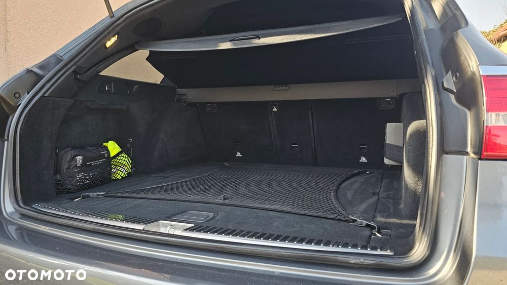 Mercedes-Benz Klasa E 220 d 4Matic 9G-TRONIC AMG Line - 37