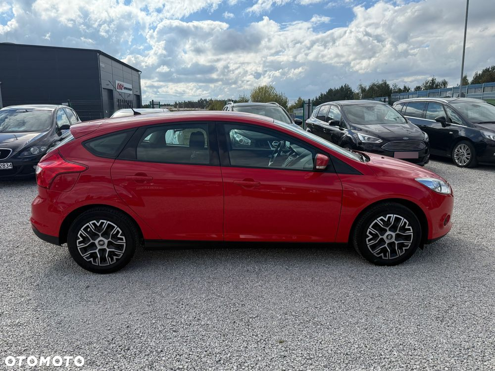 Ford Focus 1.6 Edition - 15