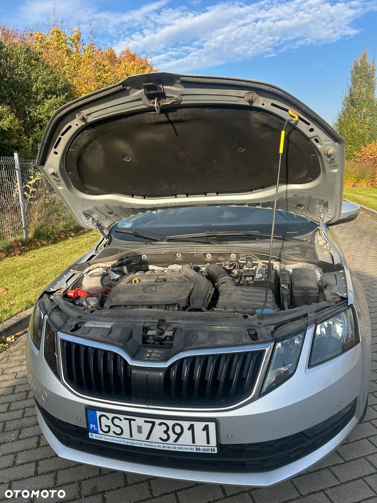 Skoda Octavia 1.5 TSI ACT Ambition - 9