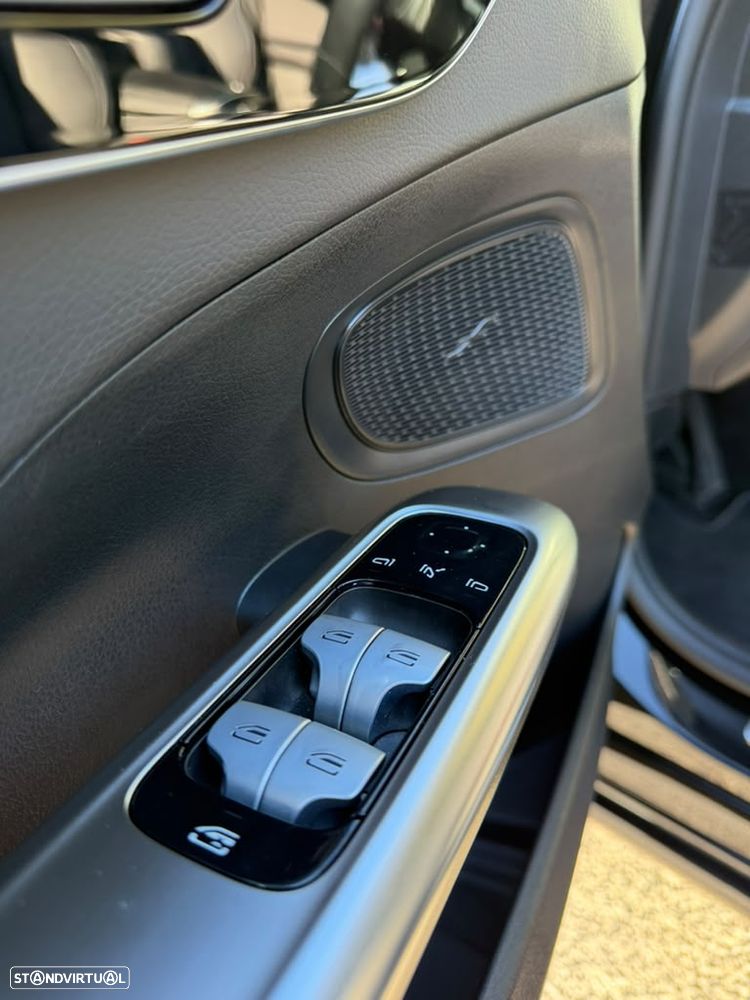 Mercedes-Benz C180 2023 photo 5