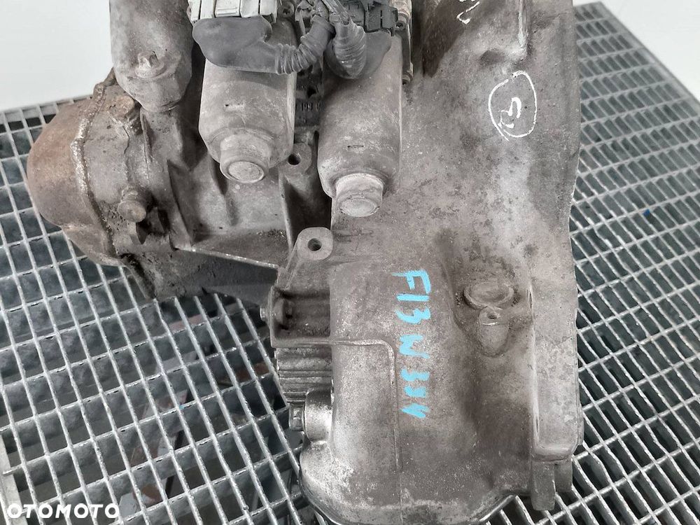 SKRZYNIA BIEGÓW MANUALNA OPEL CORSA C F13W394 1.0 B - 4