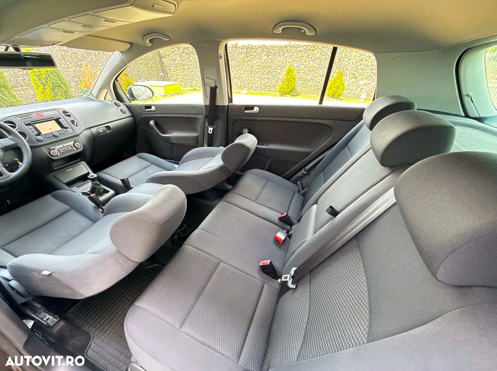 Volkswagen Golf Plus - 22