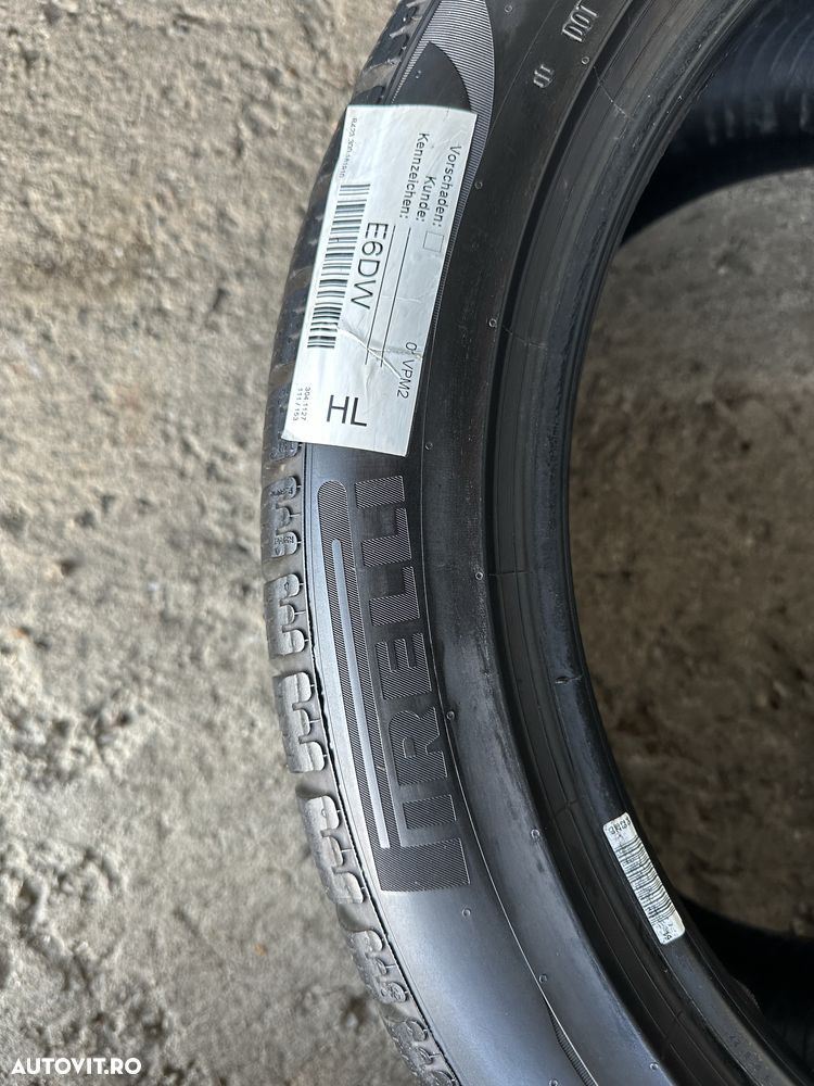 285/40 R20 Pirelli P ZERO Winter NFO Elect Dot 2722 - 5