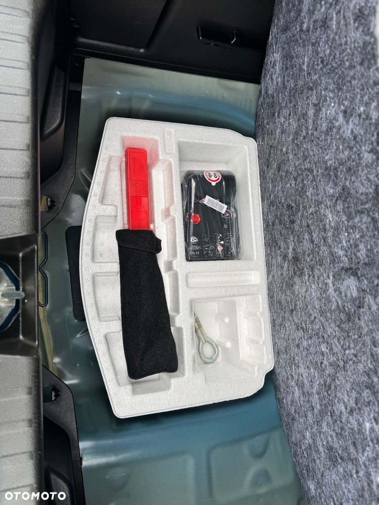 Suzuki Baleno 1.0 Boosterjet Comfort - 25