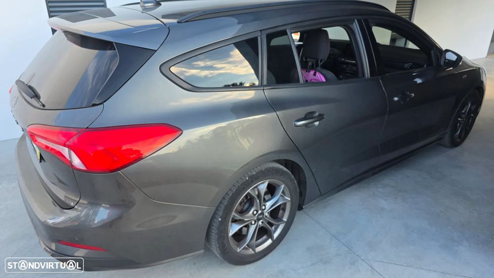 Ford Focus SW 1.5 TDCi ST-Line - 2