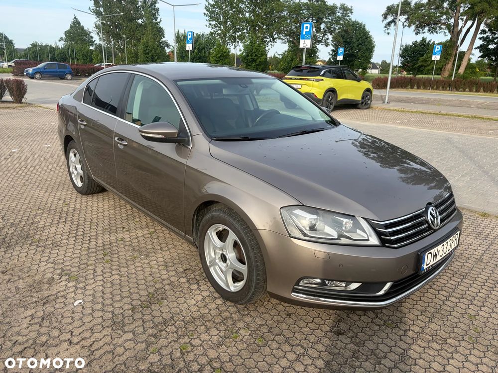 Volkswagen Passat 2.0 TDI Comfortline - 1