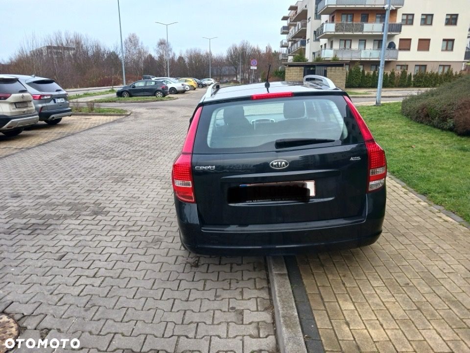 Kia Ceed 1.4 CVVT ISG Vision - 4