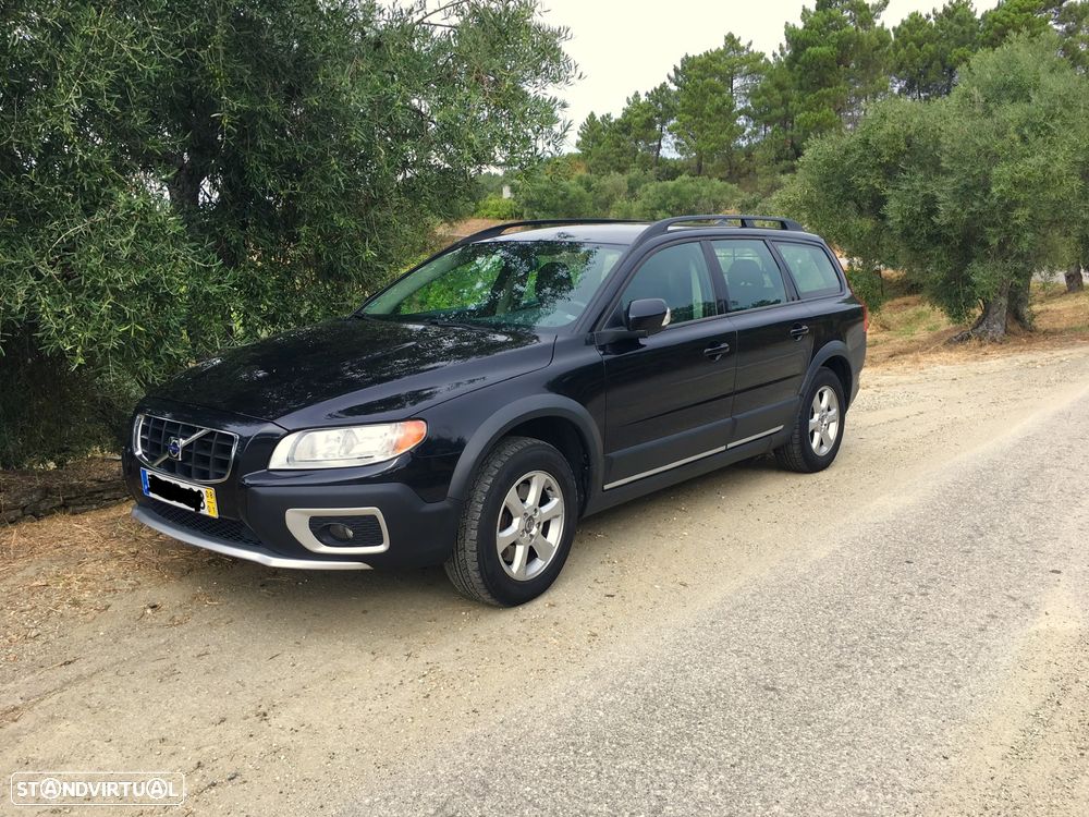 Volvo XC 70 2.4 D5 Nivel 2 Geartronic - 1