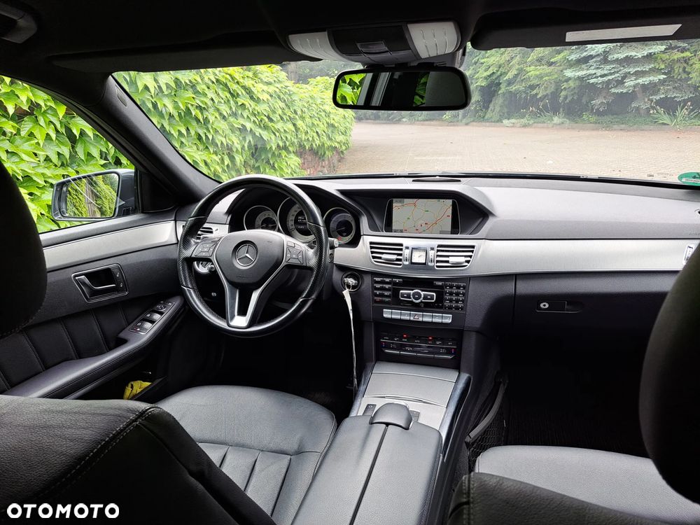 Mercedes-Benz Klasa E - 30