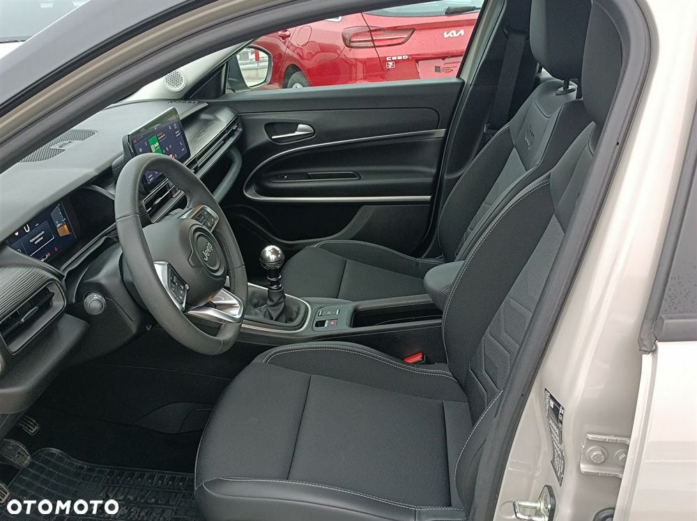 Jeep Avenger 1.2 GSE T3 Longitude FWD - 4