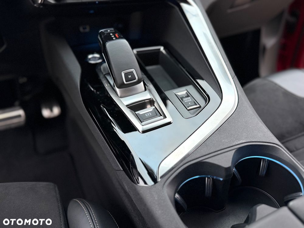 Peugeot 3008 PureTech 130 Stop & Start GPF EAT8 GT - 23