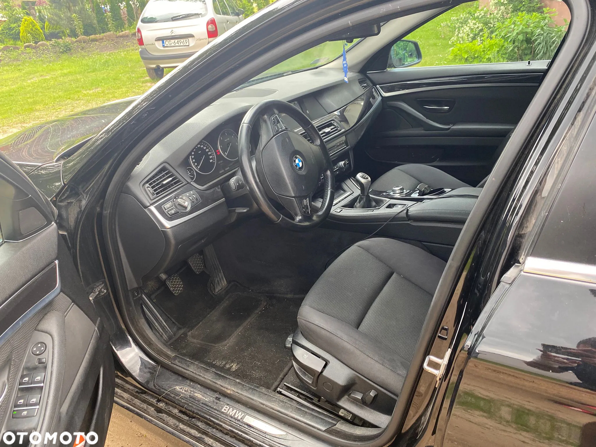 BMW Seria 5 520d - 8