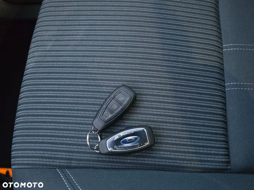 Ford C-MAX 2011