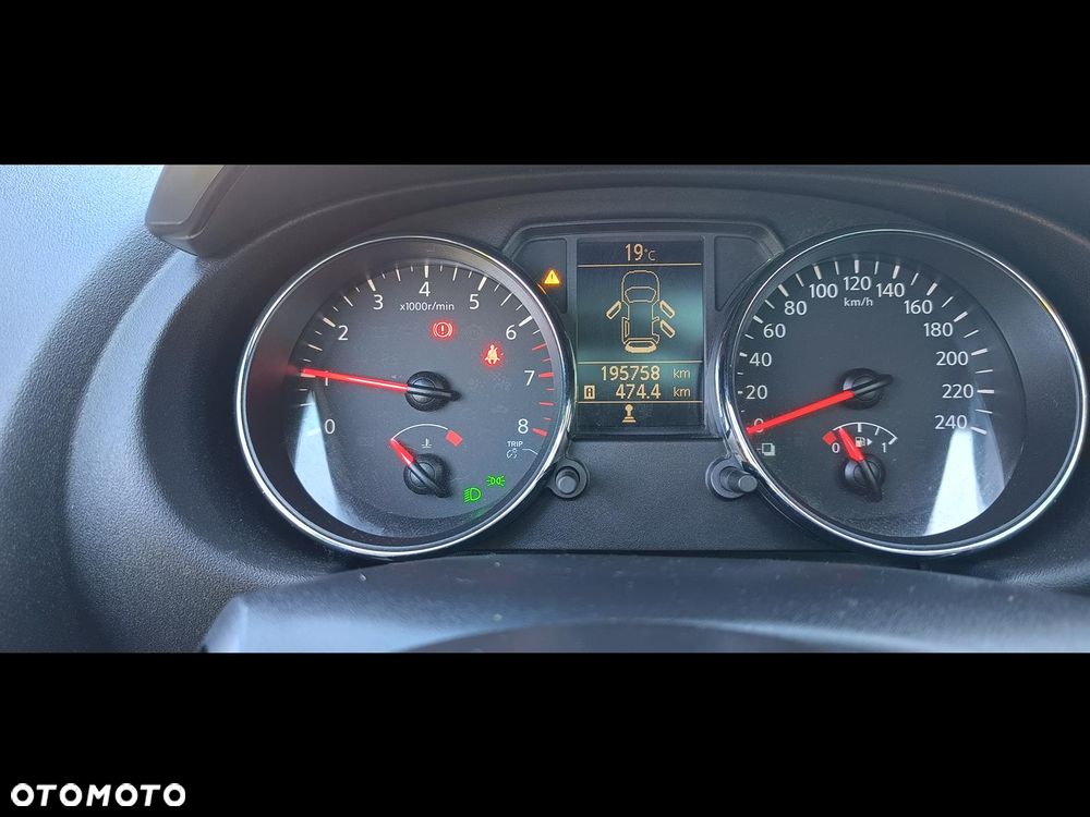 Nissan Qashqai 2.0 360 - 21