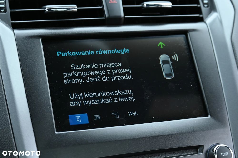 Ford Mondeo 1.5 EcoBoost ST-Line - 27