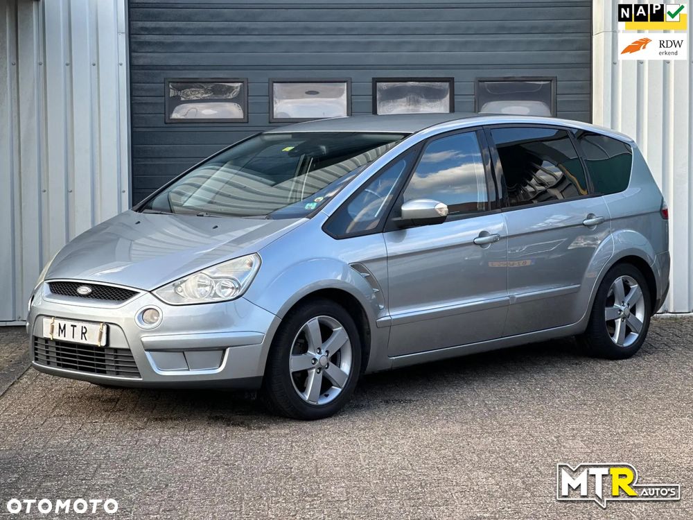 Ford S-Max 2.0 Titanium - 26