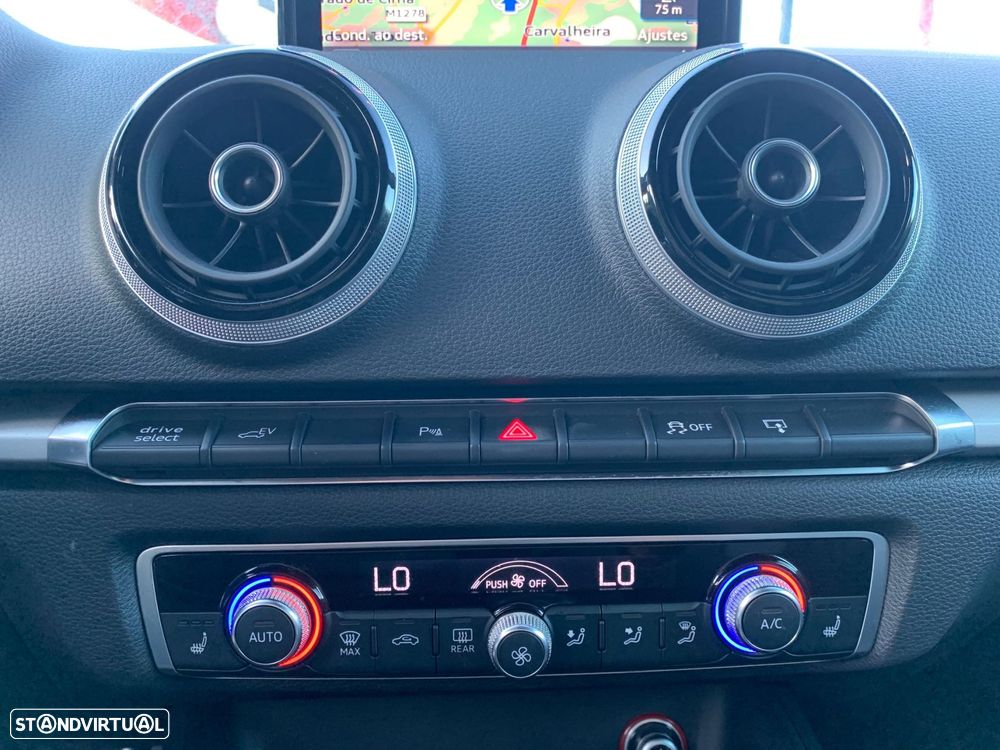 Audi A3 Sportback e-tron 1.4 TFSI S-line S tronic - 24