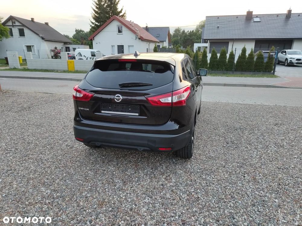 Nissan Qashqai 1.2 DIG-T 360 - 10