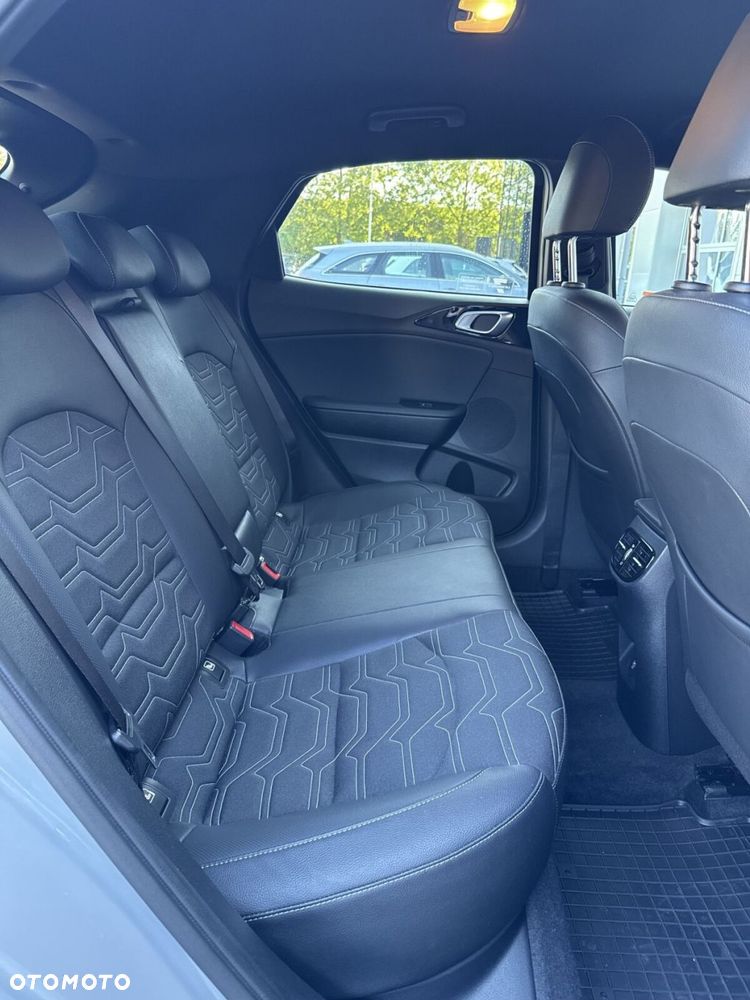 Kia XCeed 1.6 T-GDI Tribute DCT - 30