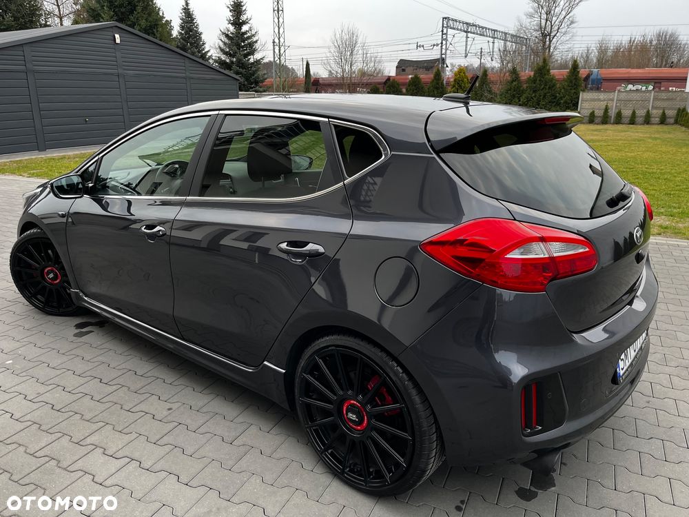 Kia Ceed 1.6 T-GDI GT XL - 18